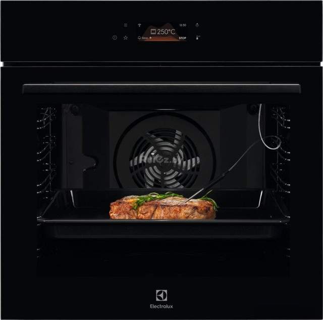Электрический духовой шкаф Electrolux AssistedCooking SENSE 800 KOEBP39WZ