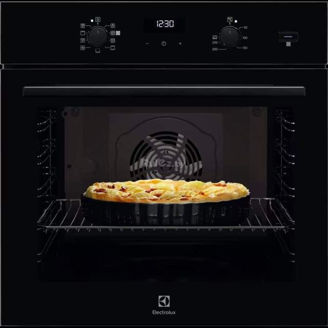 Электрический духовой шкаф Electrolux SteamBake 600 EOD5F71Z
