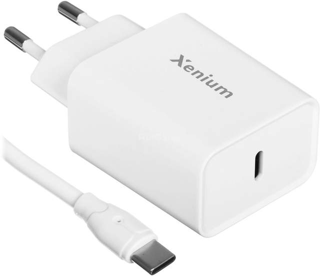 Сетевое зарядное Xenium X331 (белый)