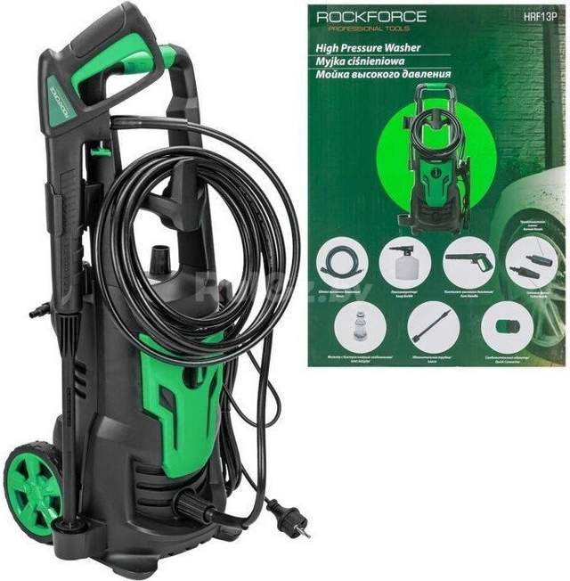 Кнопочный телефон BQ 2830L Tank Connect Max (камуфляж/черный)