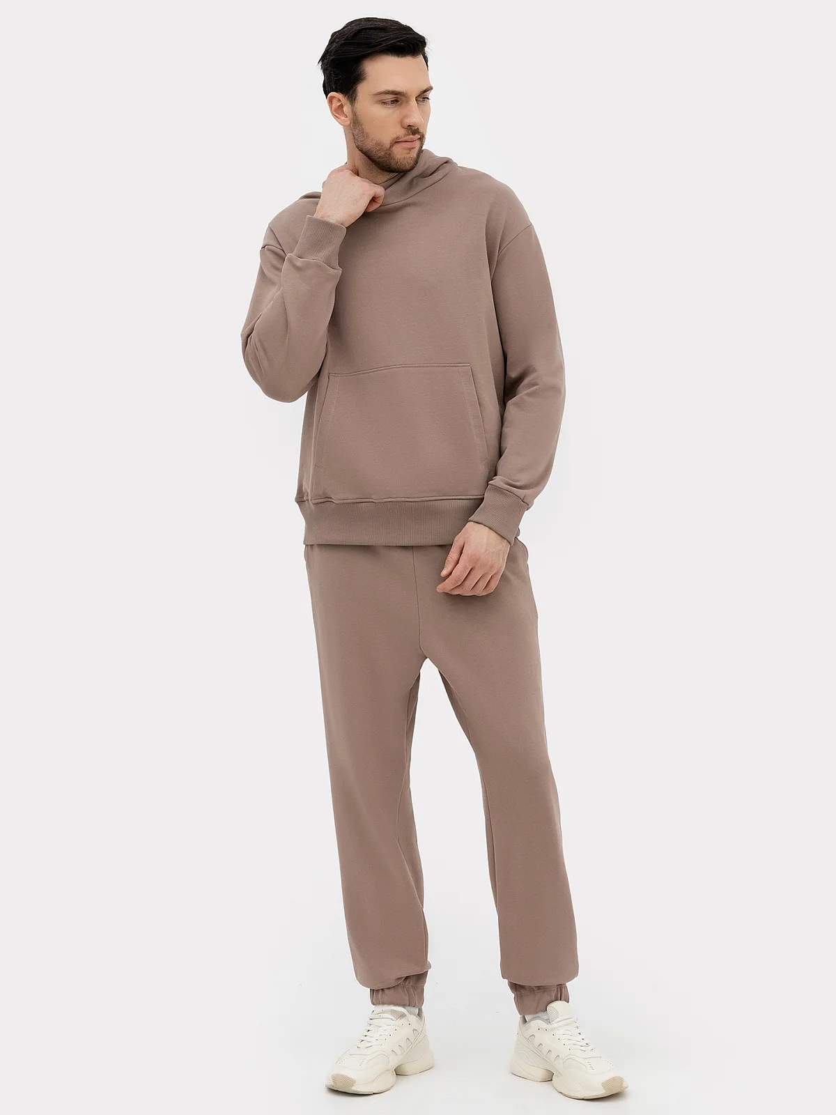 Комплект мужской (анорак, брюки) в коричневом цвете Mark Formelle 22/3448Б-7(3)
