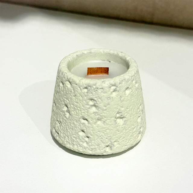 Свеча Art&Home Stone Moon 6х7.5см (жемчужно-белый) YC51605