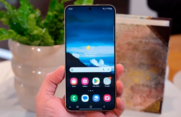 Обзор смартфона Samsung Galaxy S24 Plus: начало ли это революции ИИ в смартфонах?