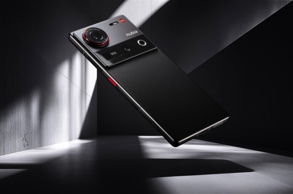 Nubia Z70 Ultra уже красуется во всех цветах на первых студийных фото