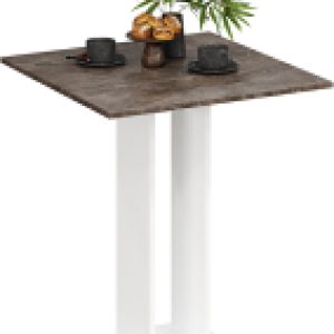 Обеденный стол