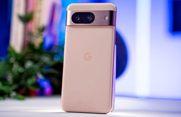 Обзор Google Pixel 8: милый смартфон для съёмки с мощным искусственным интеллектом