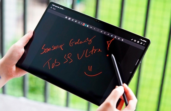 Обзор Samsung Galaxy Tab S9 Ultra: большого планшета с огромными возможностями