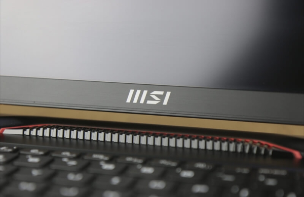 Обзор MSI Raider GE78 HX 13V: невероятно мощного ноутбука для игр