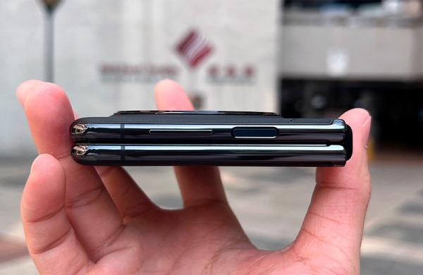 Обзор Tecno Phantom V Flip: первого раскладного смартфона с роскошной внешностью