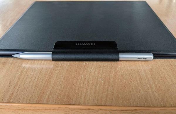 Обзор Huawei MatePad Paper: хорошей электронной книги и плохого планшета