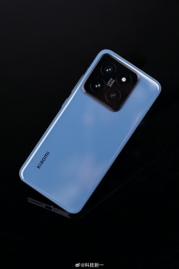 Лимитки Xiaomi 14 под Xiaomi Car SU7 на крупной подборке фото и видео
