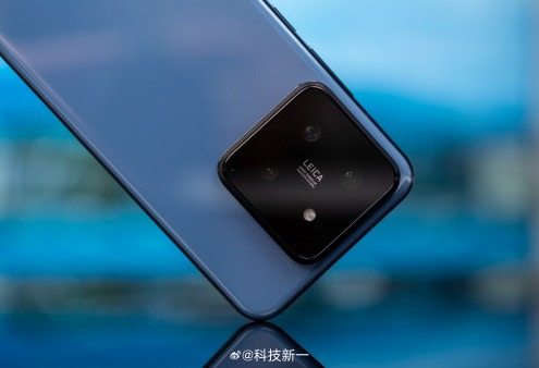 Лимитки Xiaomi 14 под Xiaomi Car SU7 на крупной подборке фото и видео
