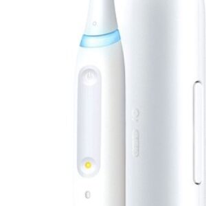 Купить Электрическая зубная щетка Oral-B iO Series 4 I0G4.1A6.1DK (белый)