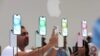 Продажи iPhone в Китае продолжают падать