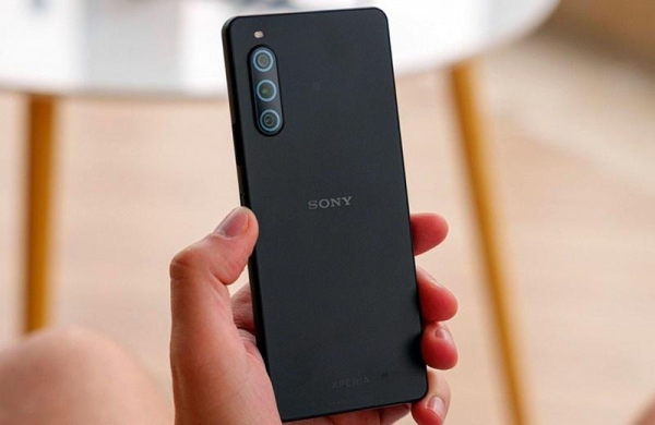 Обзор Sony Xperia 10 V: смартфона с хорошей камерой и автономностью за меньшие деньги