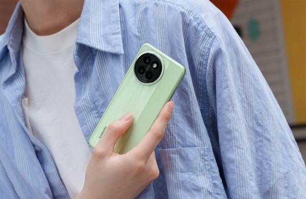 Xiaomi Civi 4 Pro: обзор красивого смартфона с двумя фронтальными камерами