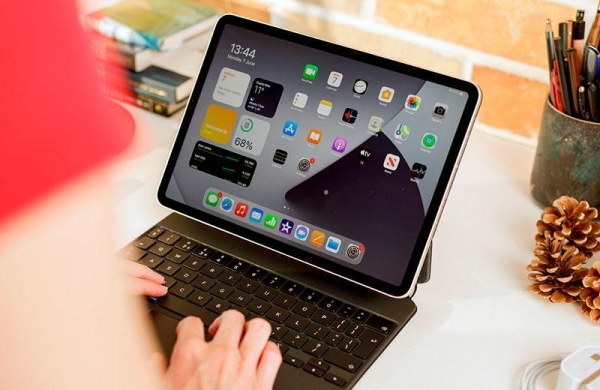 Обзор Apple iPad Pro 11 (2021): мощный планшет способный заменить ноутбук