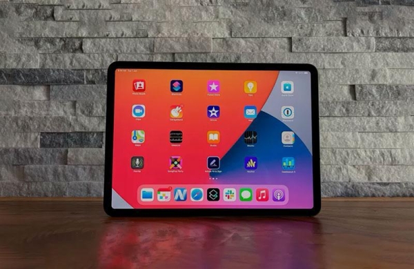 Обзор Apple iPad Pro 11 (2021): мощный планшет способный заменить ноутбук