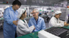 Apple планирует заменить 50% работников сборочных линий iPhone на машины в ближайшие годы