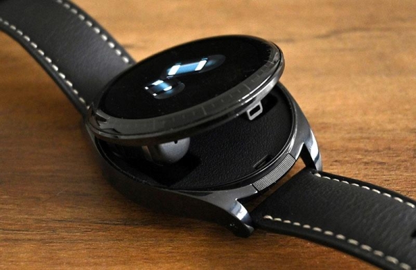 Обзор Huawei Watch Buds: умные часы с беспроводными наушниками в одном