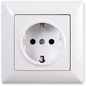 Розетка Visage 01 28 11 00 152 115 21век