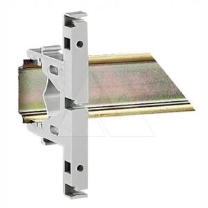 Изолирующая опора для защитных экранов