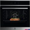 Электрический духовой шкаф Electrolux EOE8P39WX