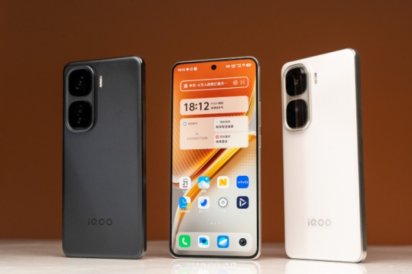 iQOO Neo 10 Pro во всех цветах уже красуется на первых живых фото