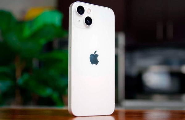 Обзор Apple iPhone 13: смартфон для масс с малыми обновлениями
