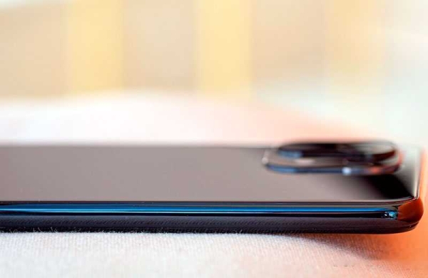 Обзор смартфона Xiaomi Mi 11 Lite: очень тонкий и красивый средний класс
