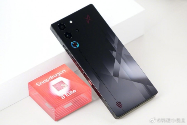 Red Magic 10 Pro+ красуется на первых студийных фото и видео до анонса